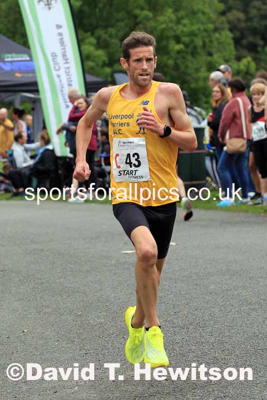 Senior mens Northern 6 Stage Relay, 2023 Northern 6 and 4 Stage Relays and Youngsters, Birkenhead Park, Wirral.  Photo: David T. Hewitson/Sports for All Pics